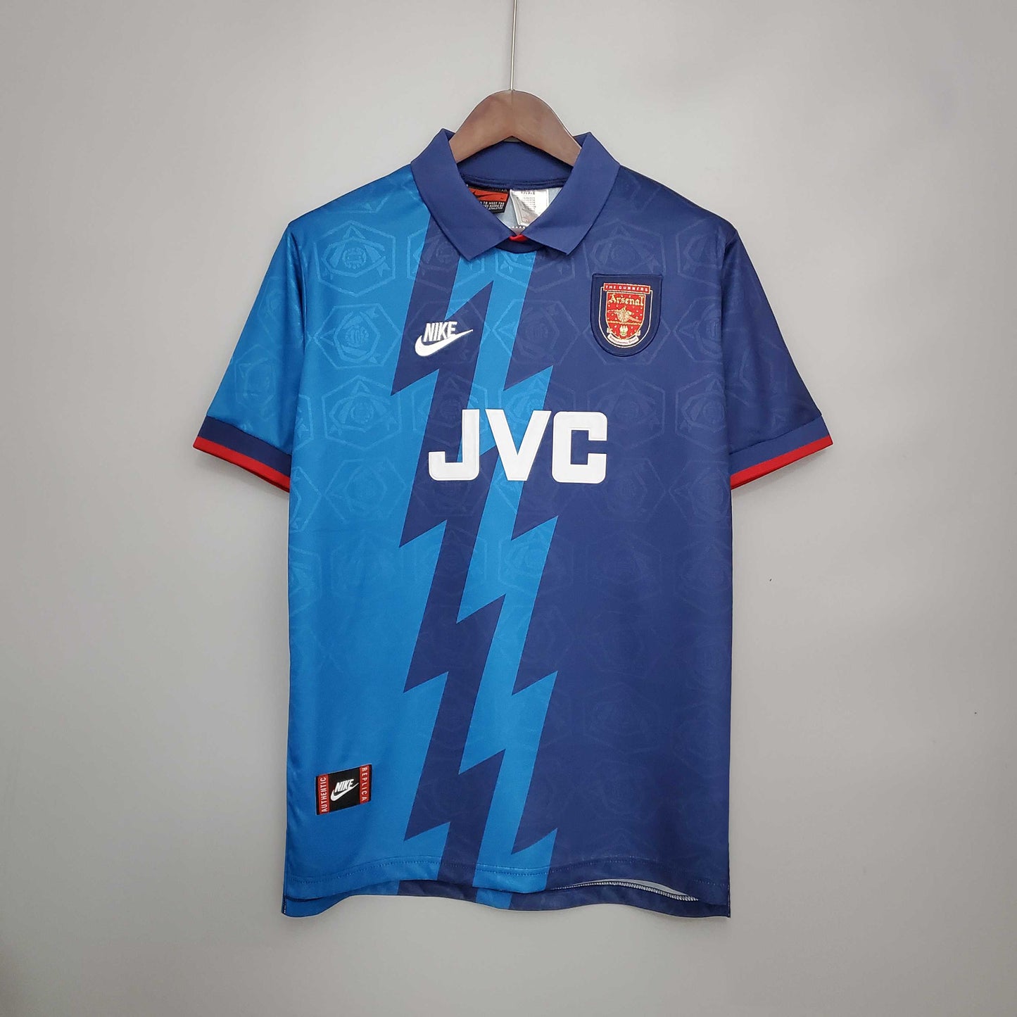 Arsenal 1995/96 Away