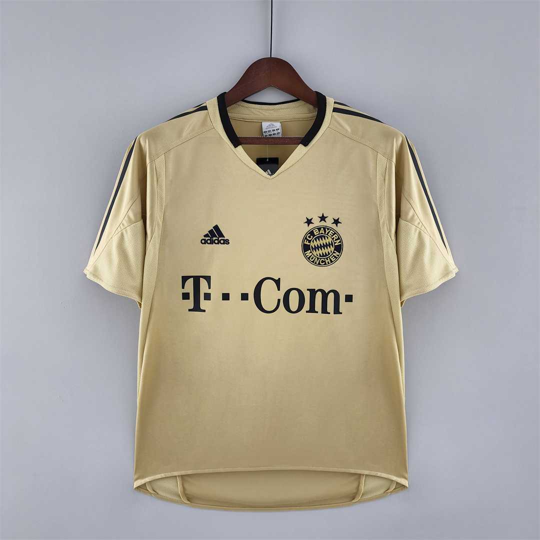 Bayern 2004/05 Away
