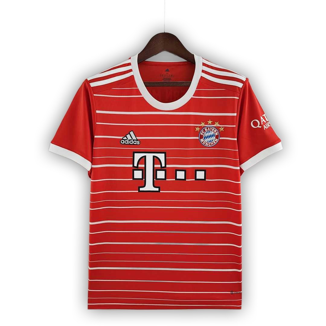 Bayern 2022/23 Home