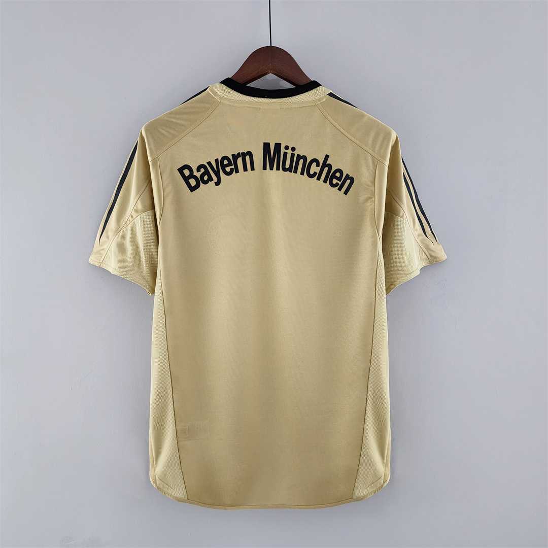 Bayern 2004/05 Away