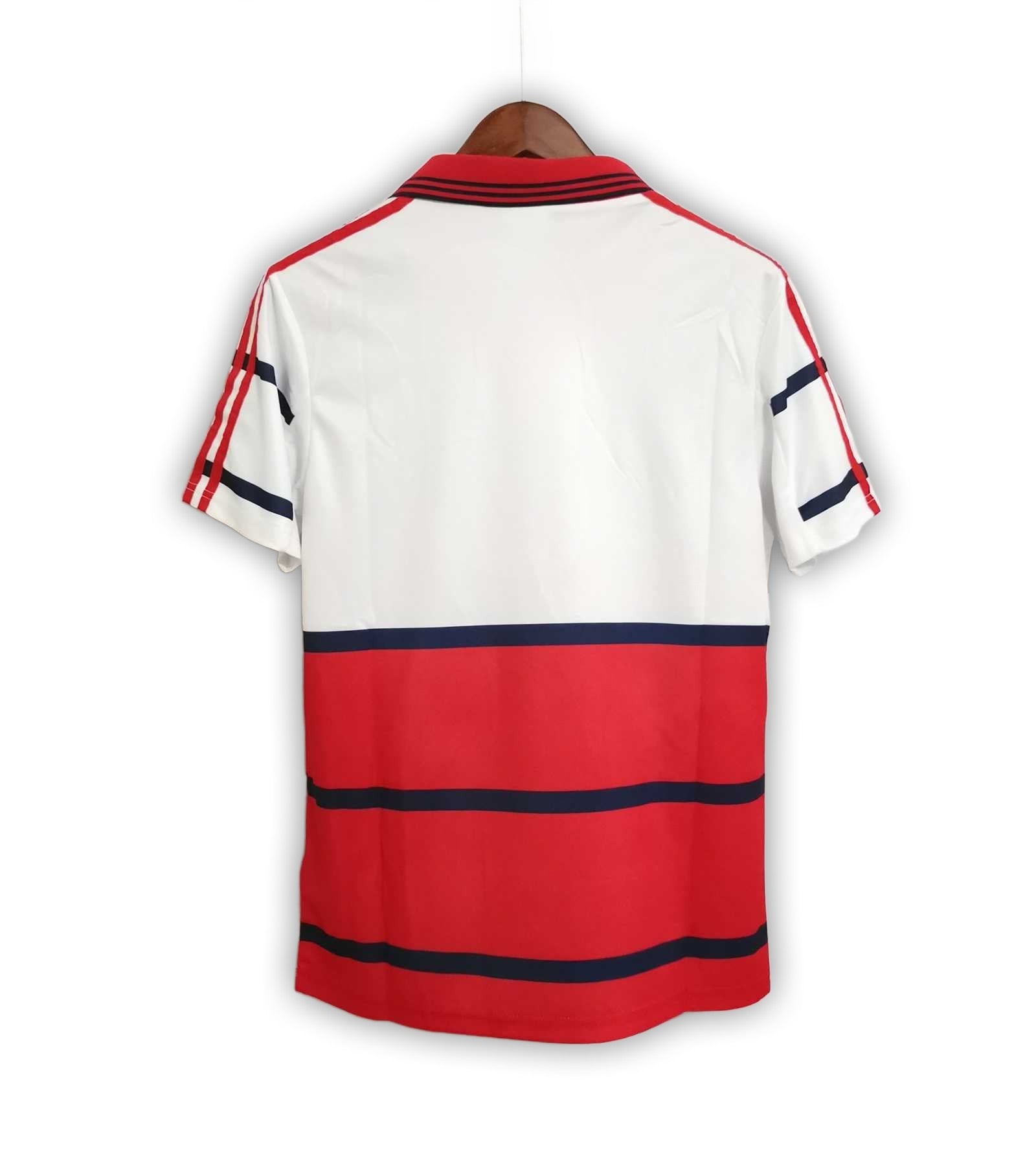 Bayern 1998/01 Away
