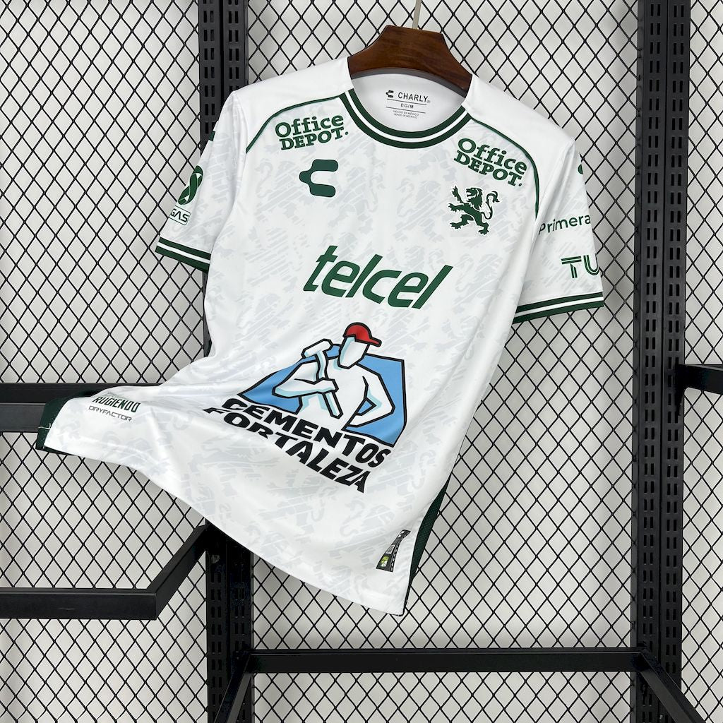 Leon 2025/26 Away