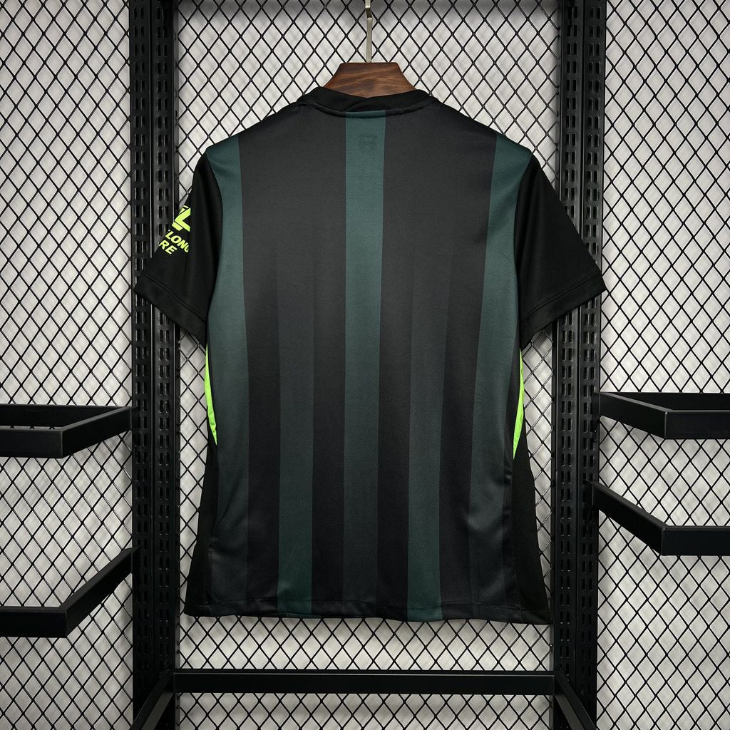 Wolfsburg 2024/25 Away