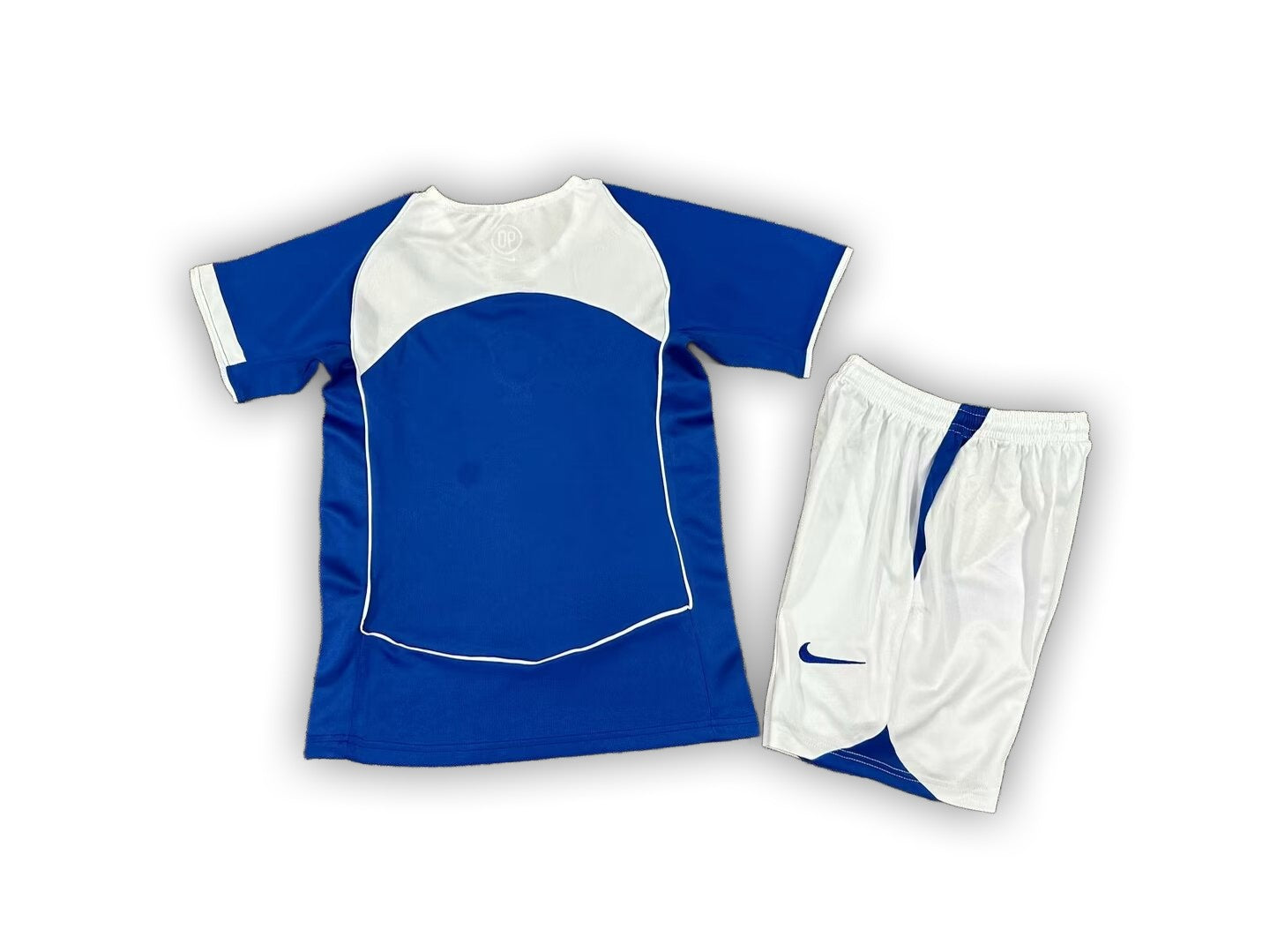 Chelsea 2011/12 Local