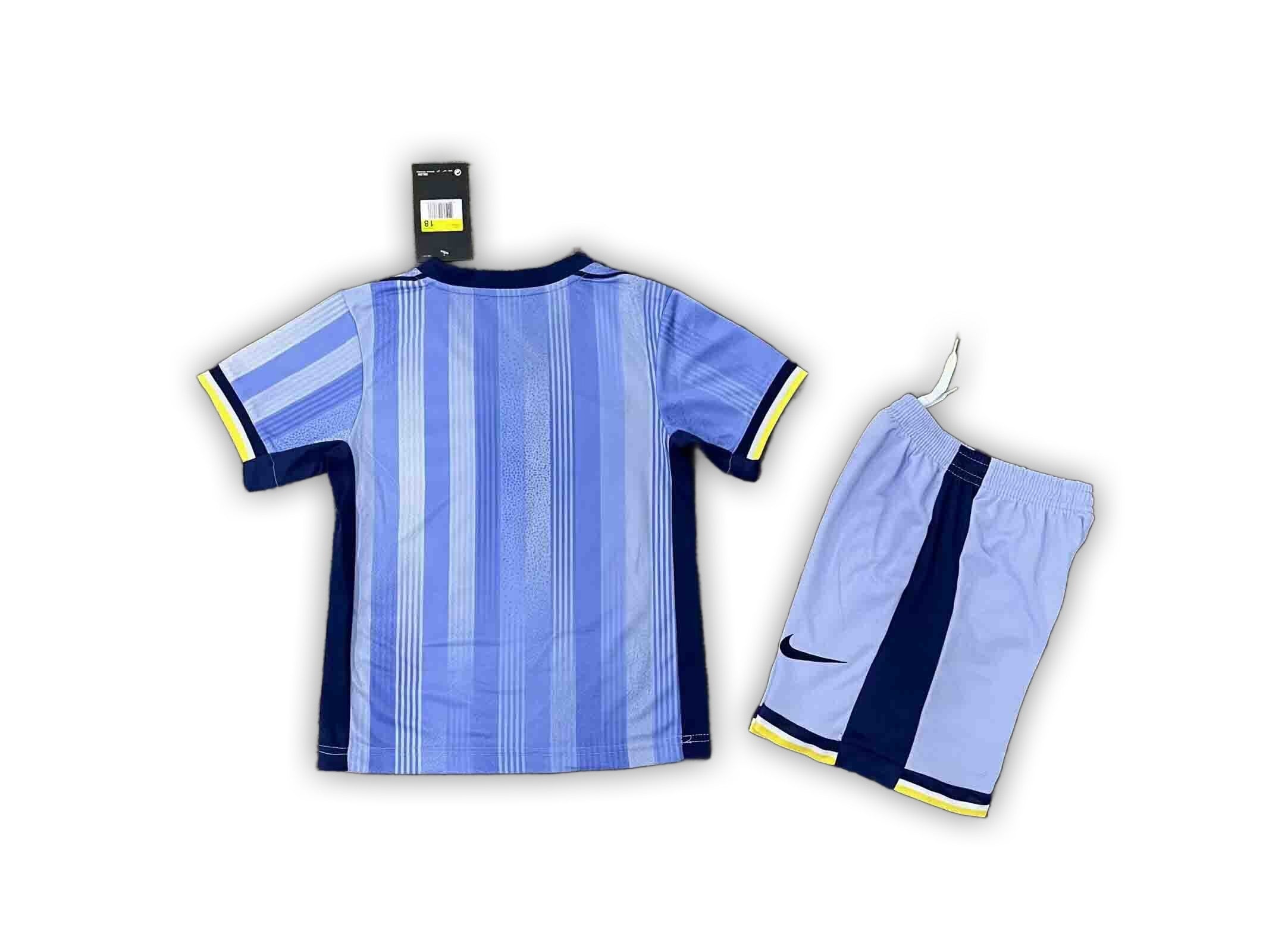 Chelsea 2011/12 Local