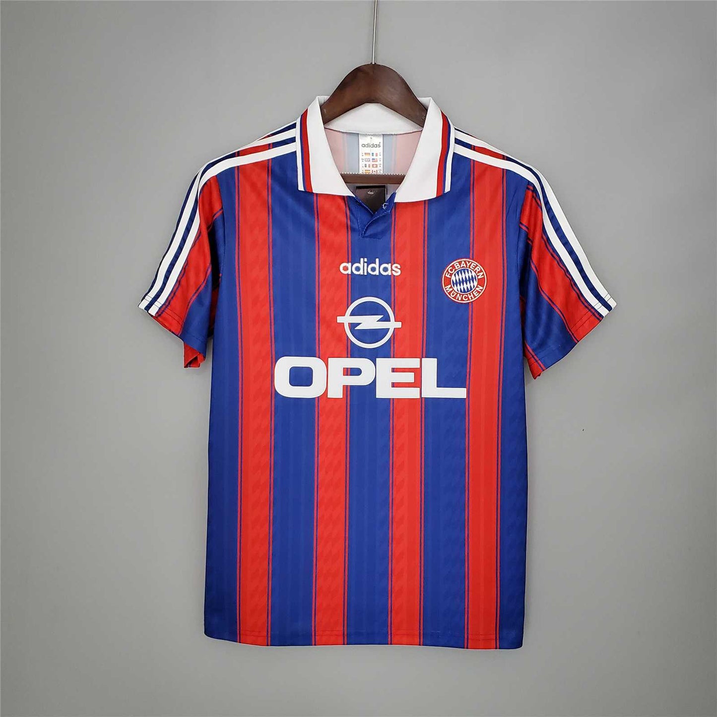 Bayern 1995/97 Home