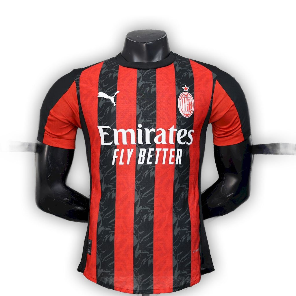 Versión del tercer jugador del Arsenal 2024/25