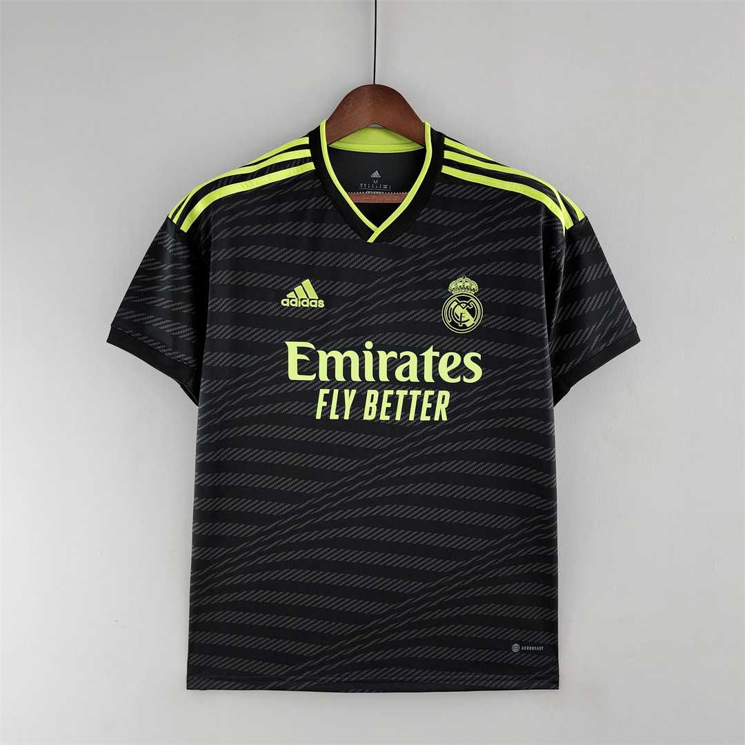 Real Madrid 2021/22 Visitante