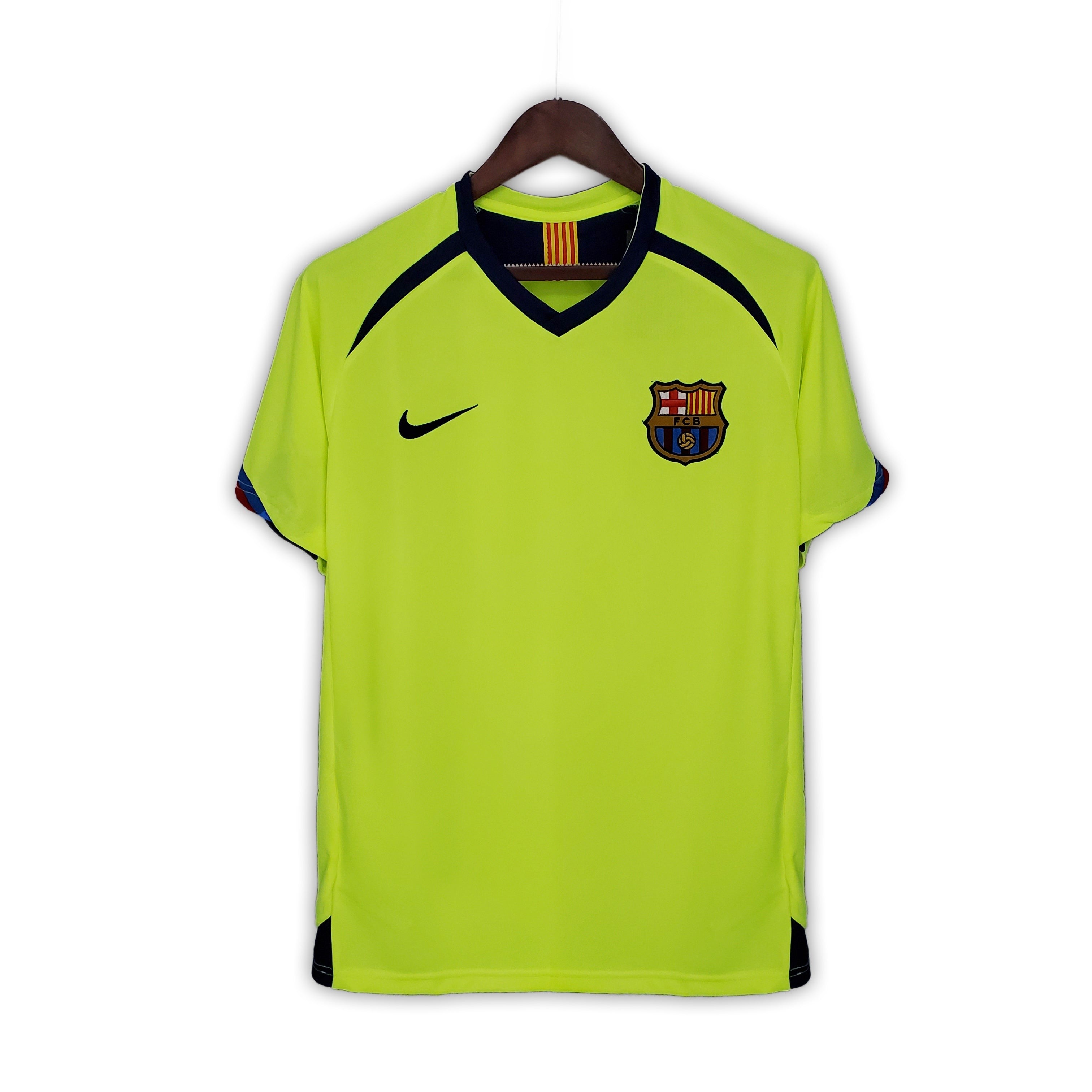 Barcelona 2005/06 Away