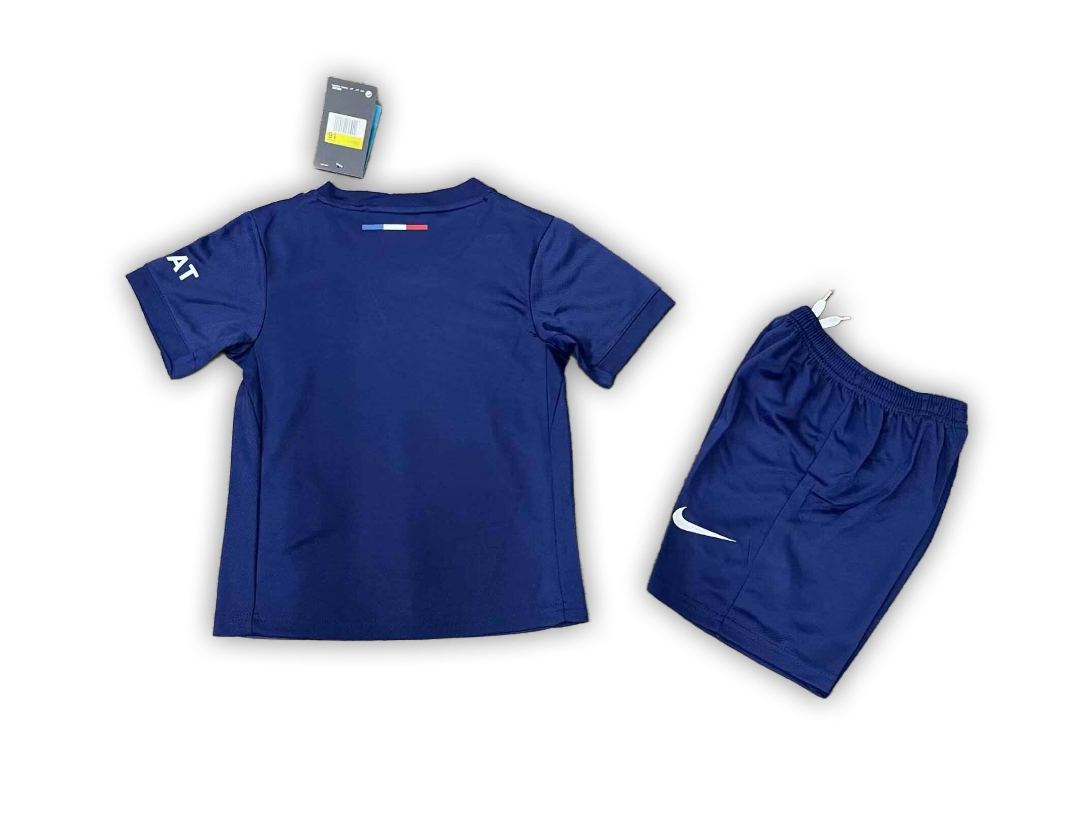 Chelsea 2011/12 Local