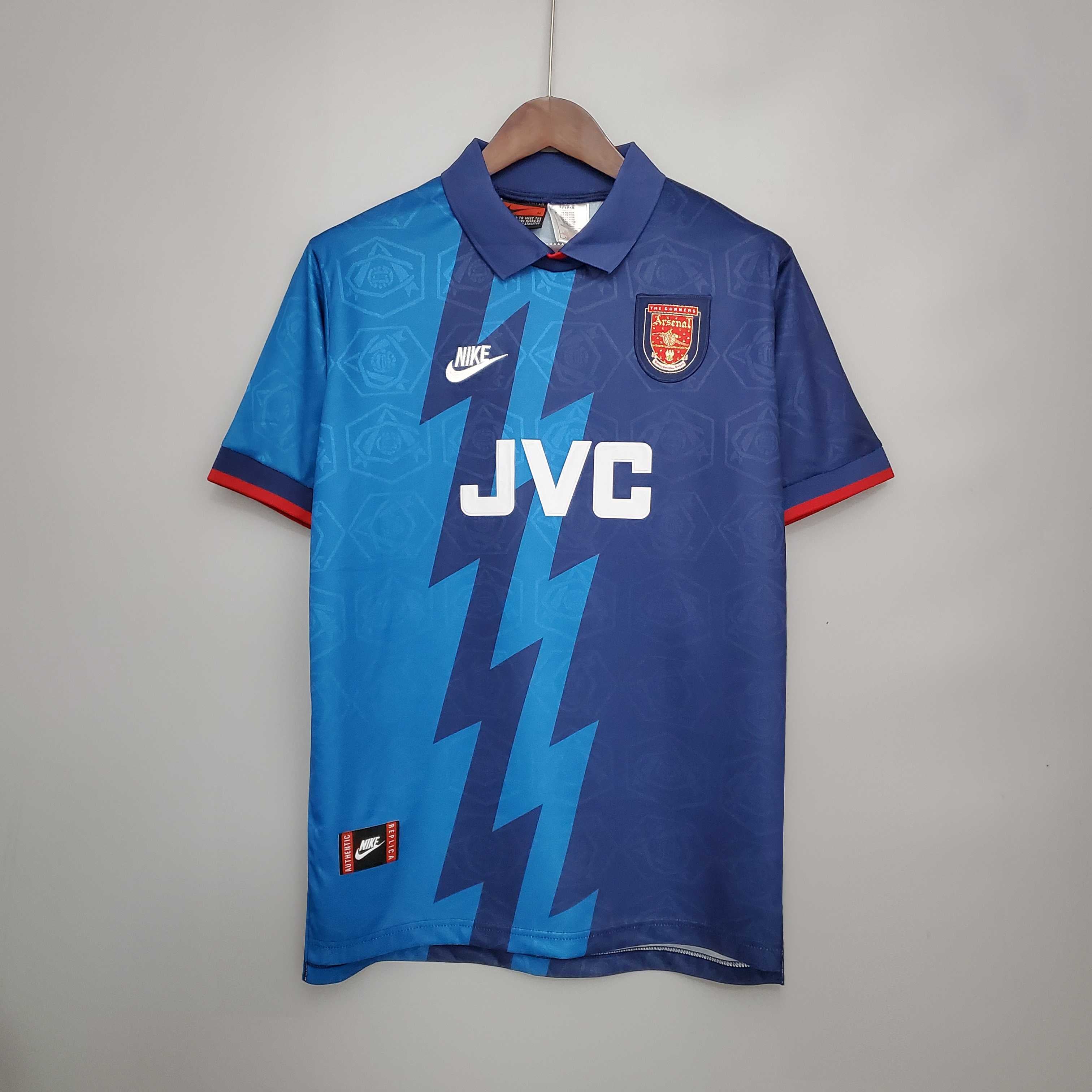 Arsenal 1995/96 Away