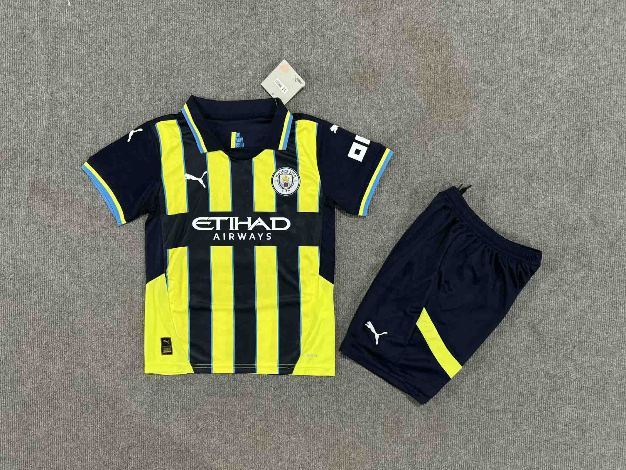 Manchester City 2024/25 Away Kids