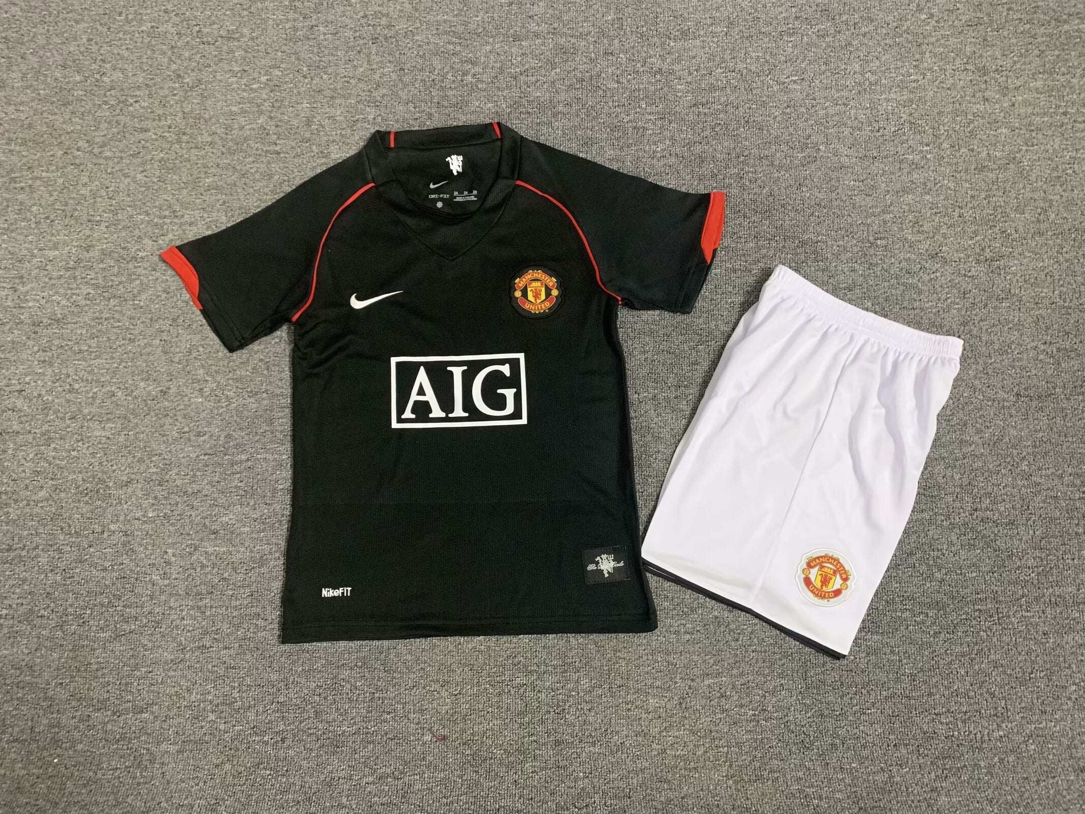 Manchester United 2007/08 Away Kids