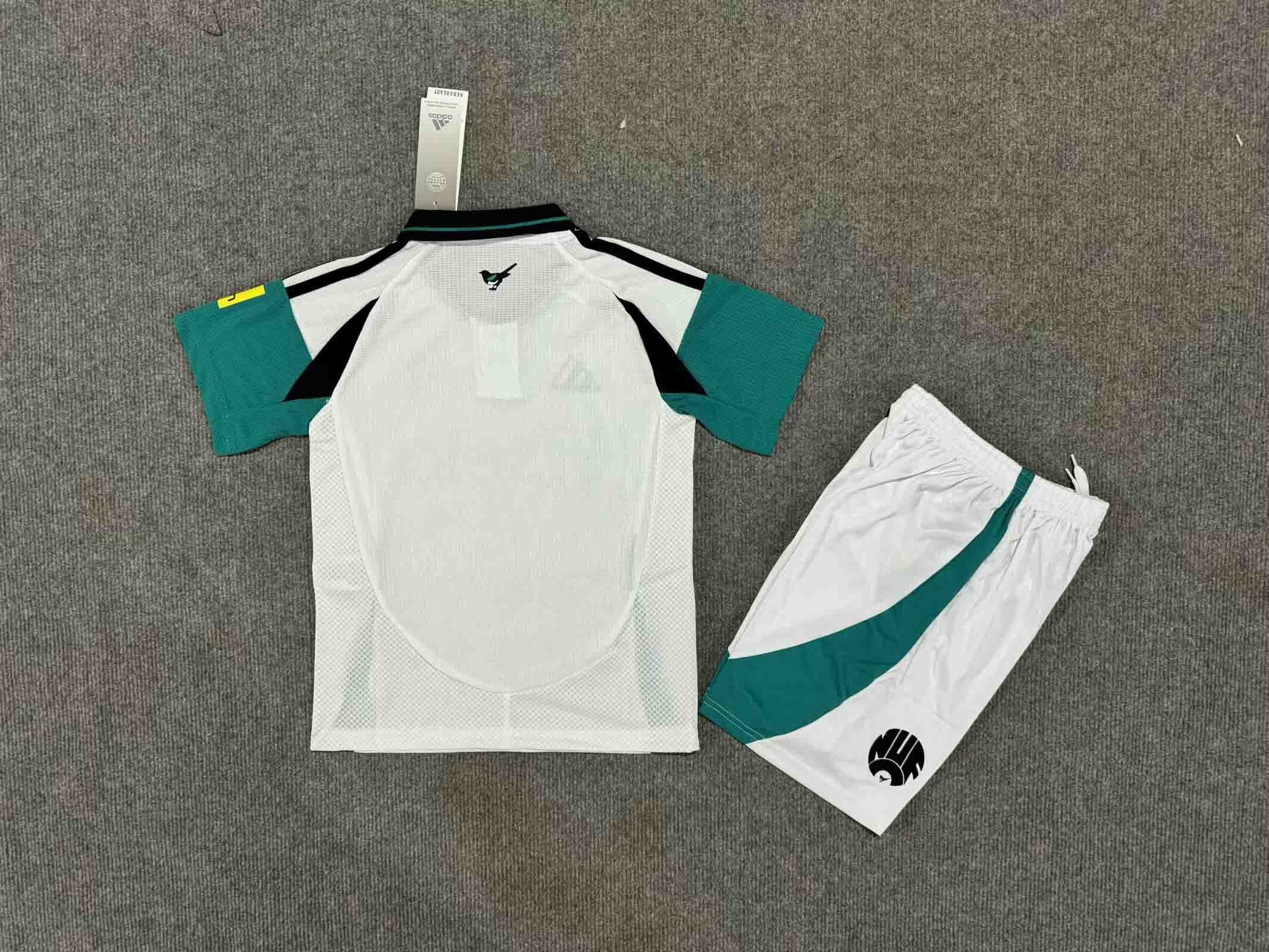 Newcastle United 2024/25 3rd Away Kids