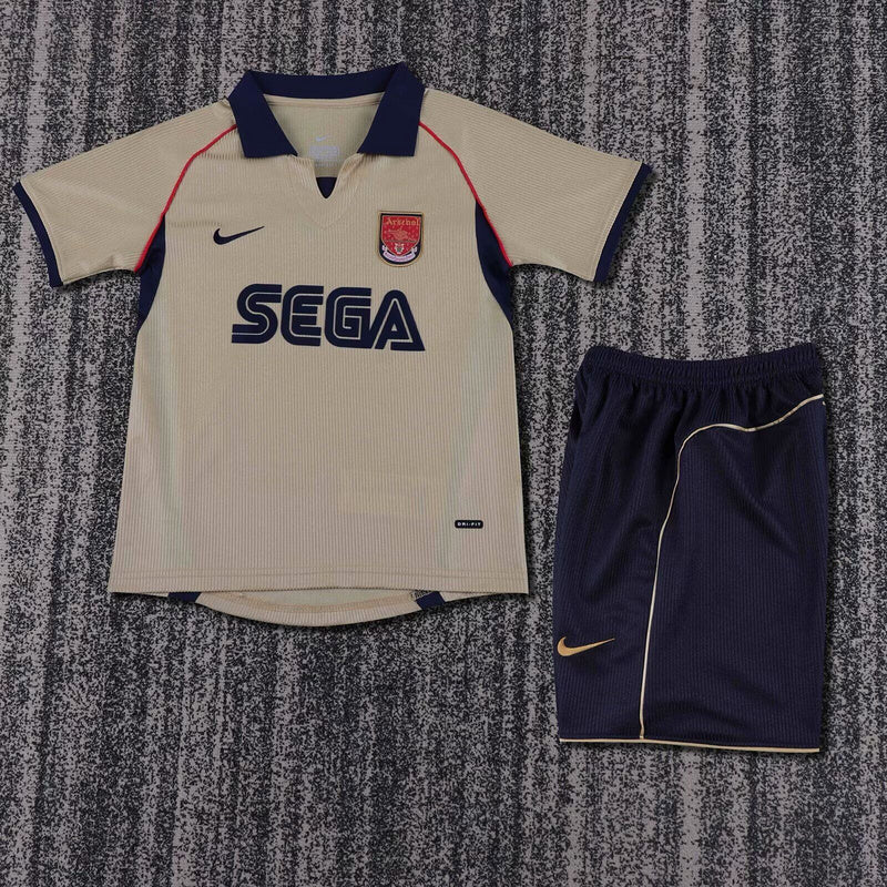 Arsenal 2001/02 Away Kids