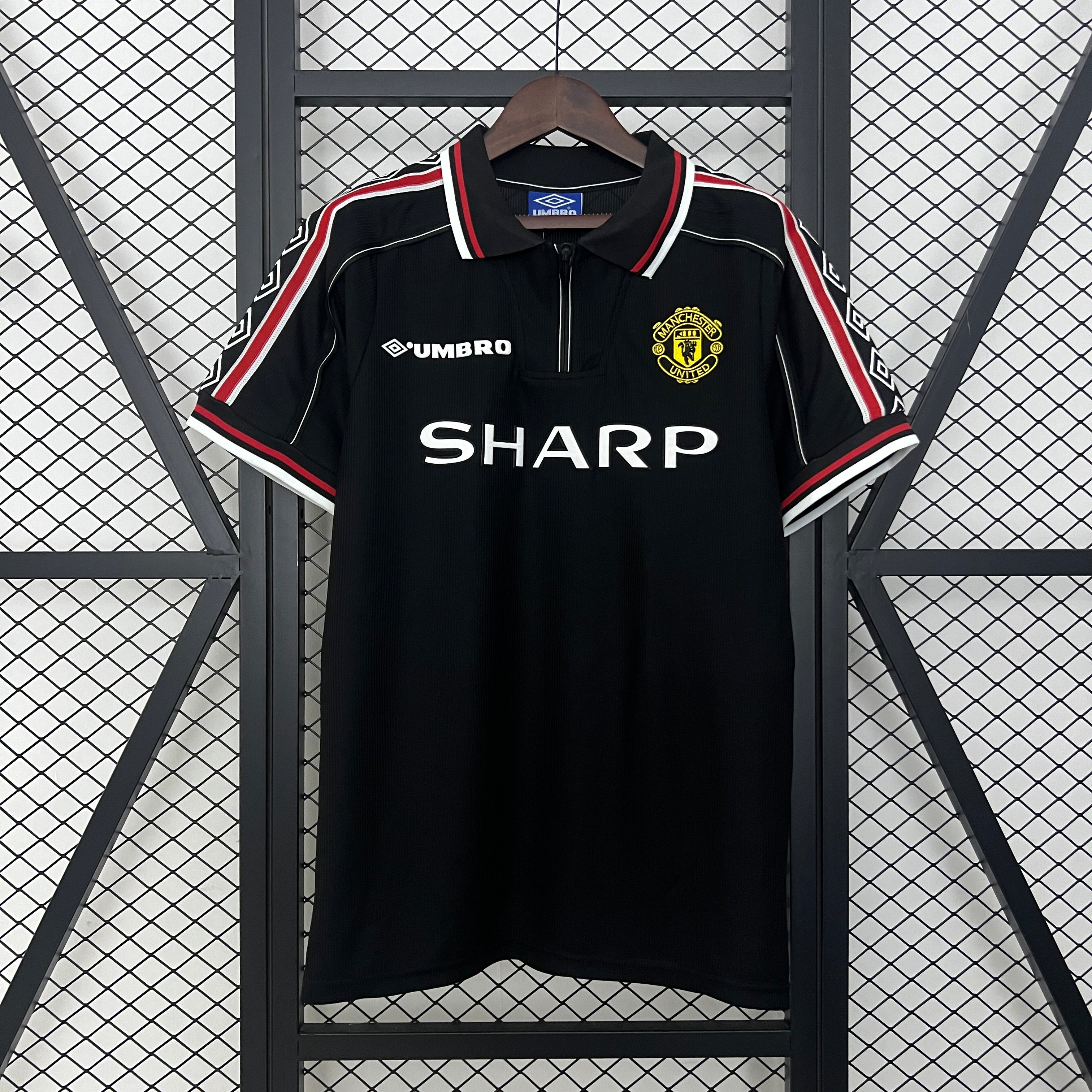 Manchester United 1998/99 Local