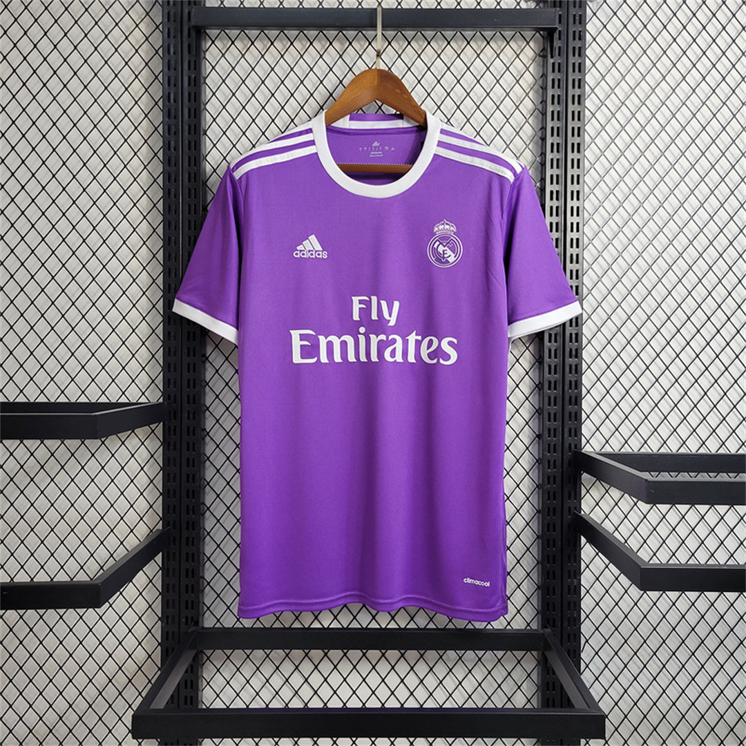 Real Madrid 2016/17 Away