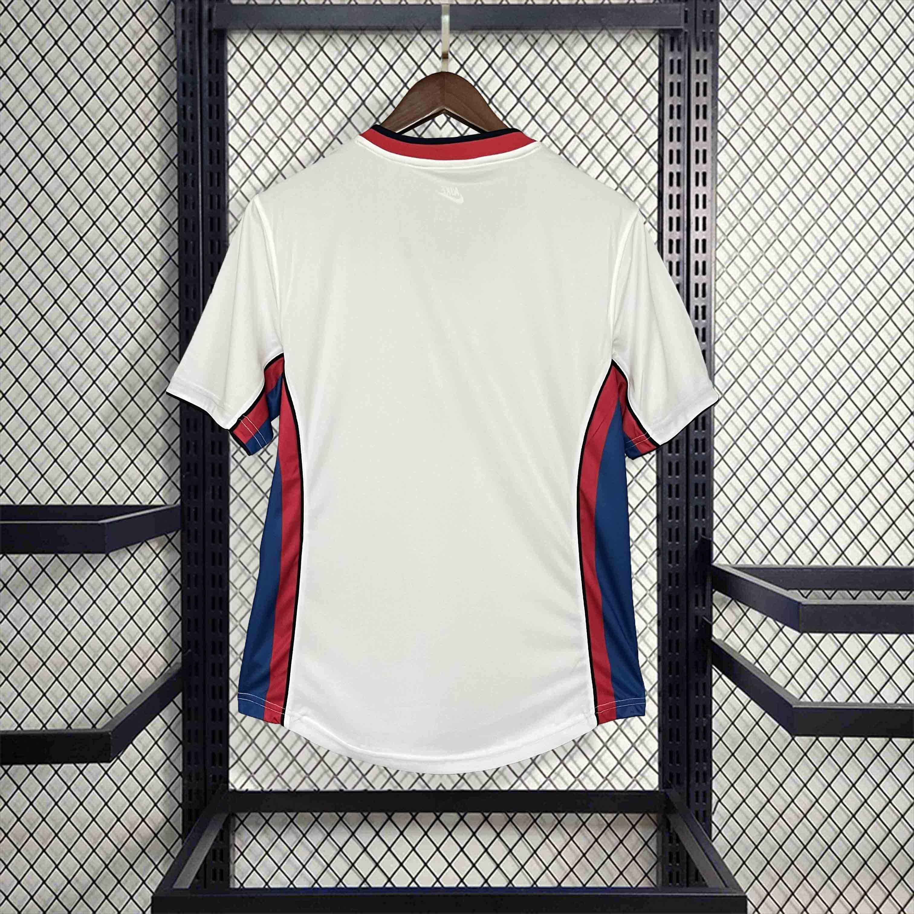 Barcelona 1998/99 Away