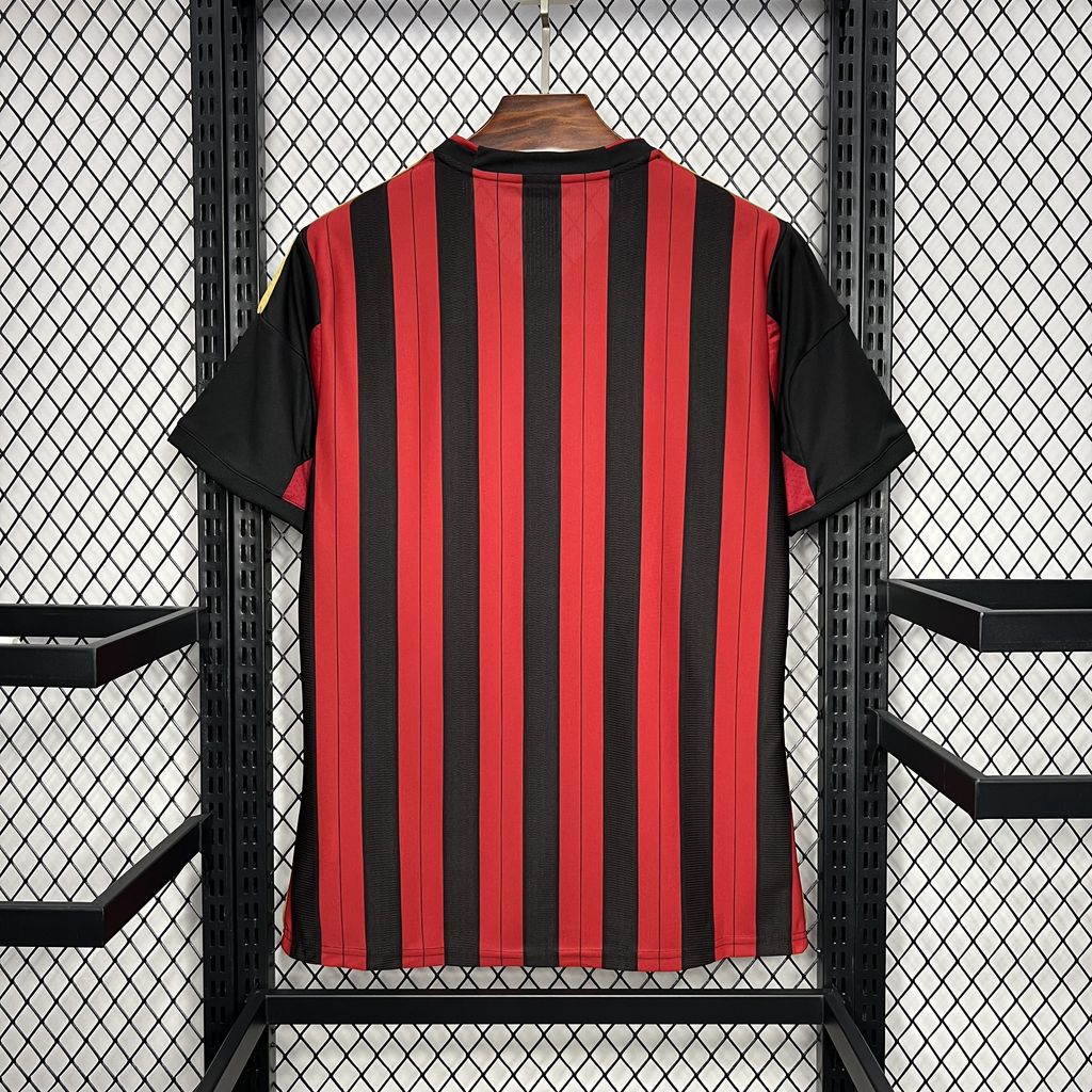 Camiseta de manga larga local del AC Milan 2009/10