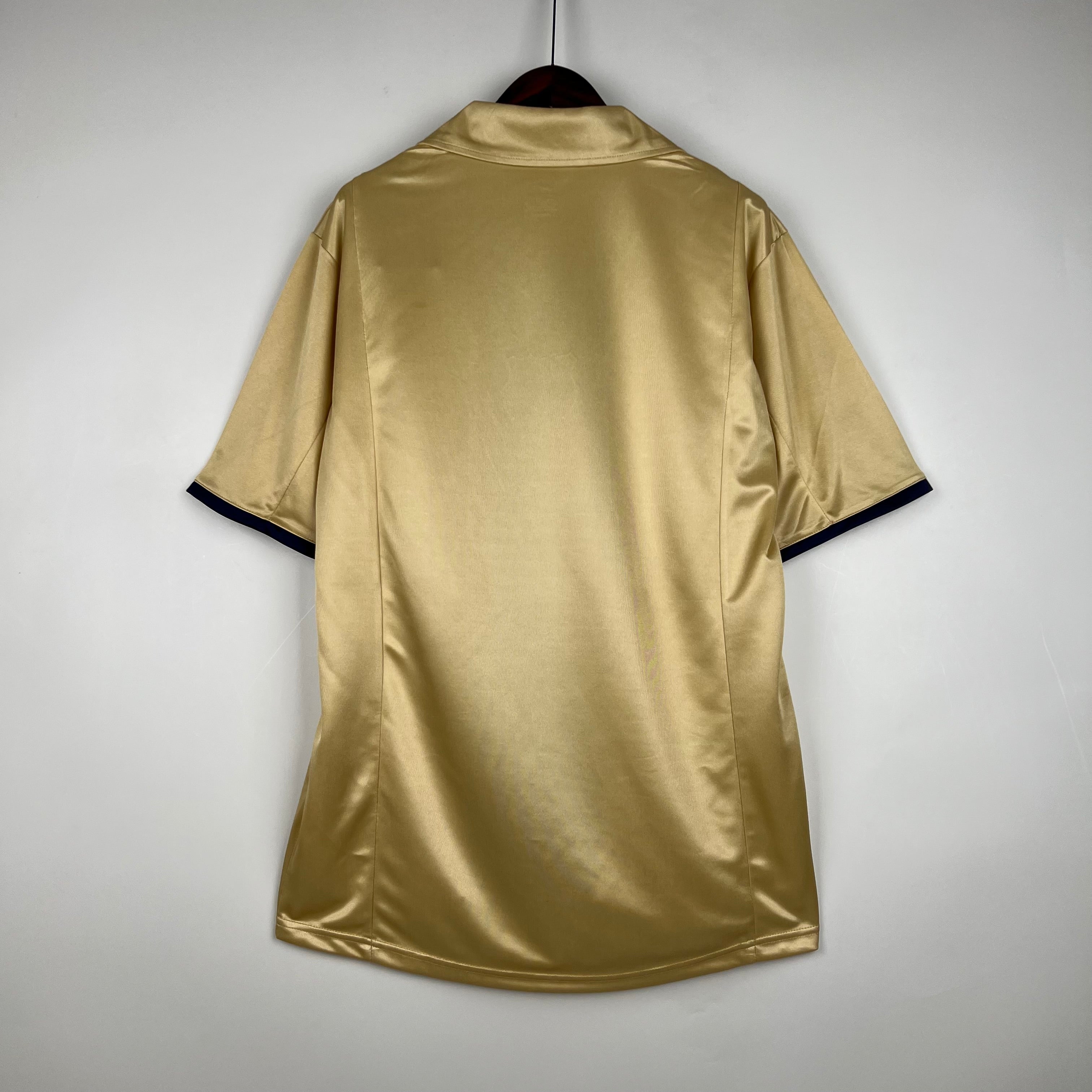 Barcelona 2002/03 Away