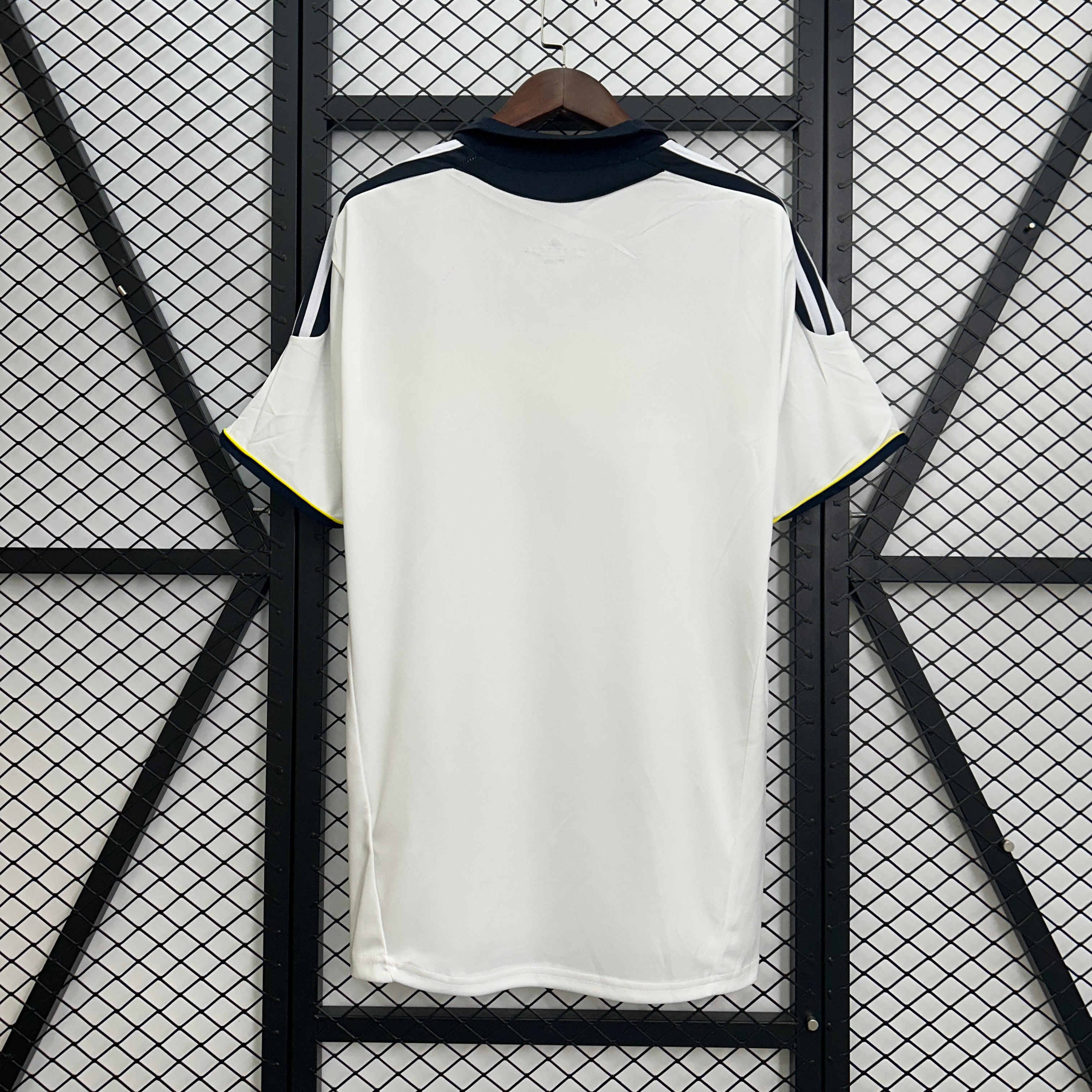 Chelsea 2011/12 Third Away
