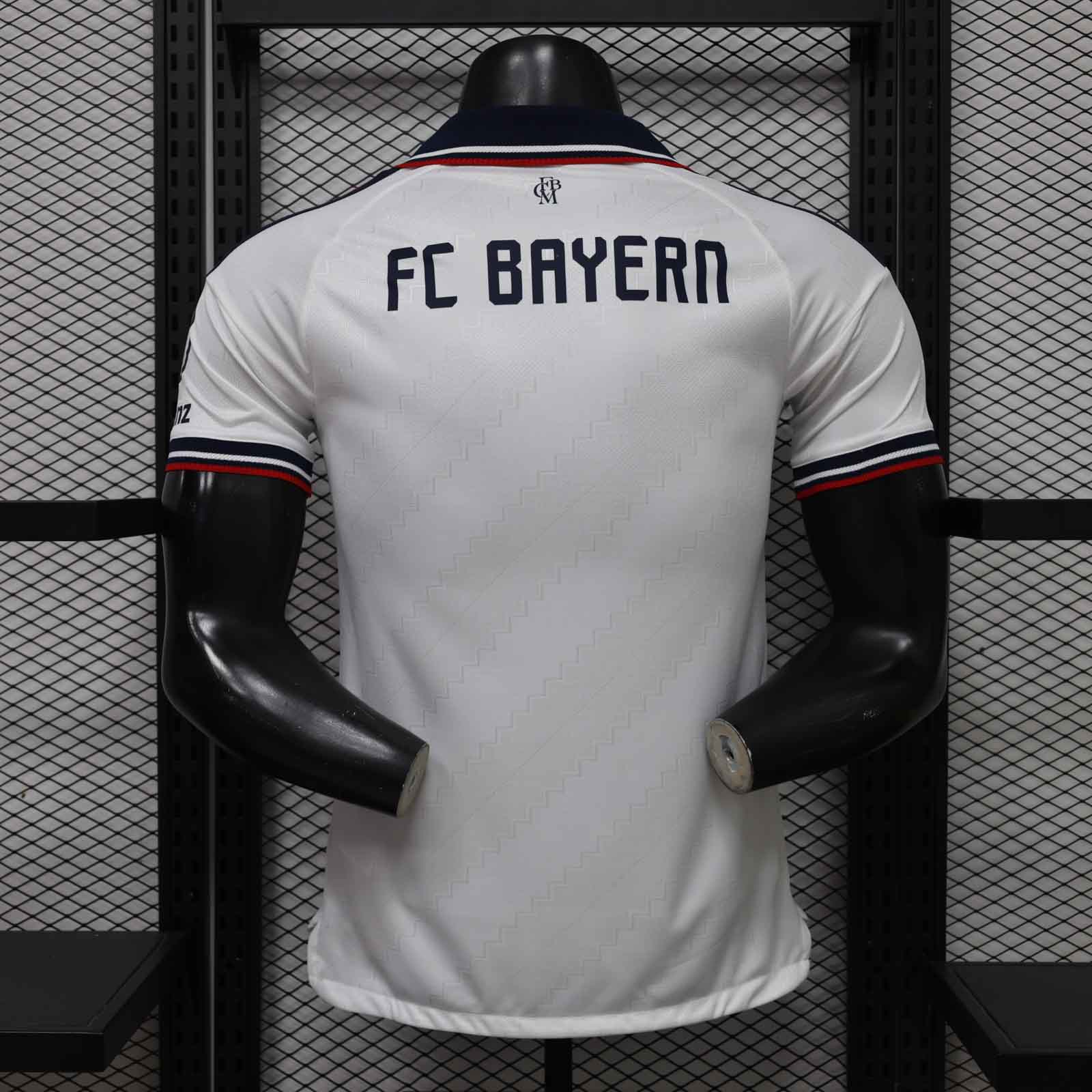 Versión de jugador local del Bayern Munich 2024/25