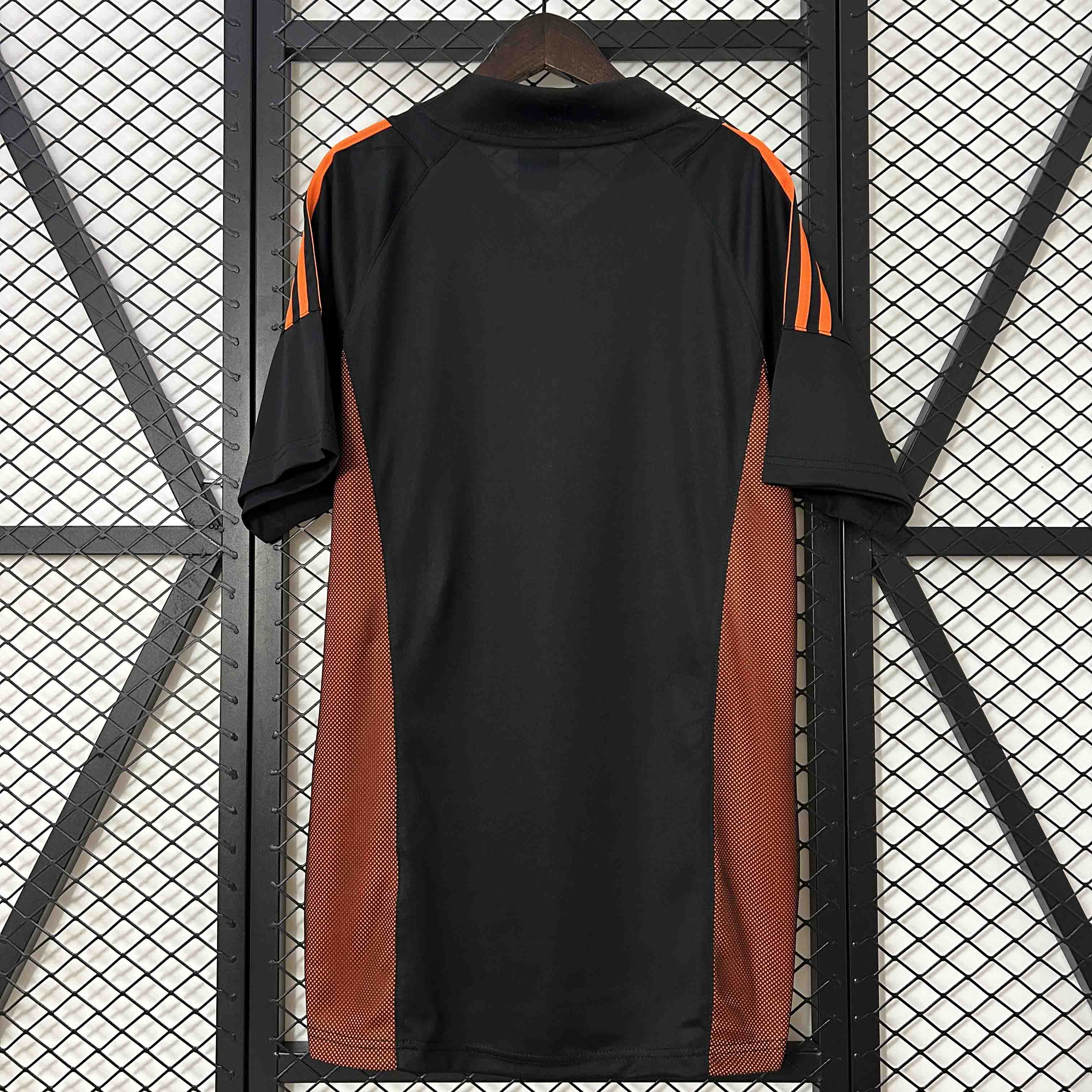 Benfica 2002/03 Away