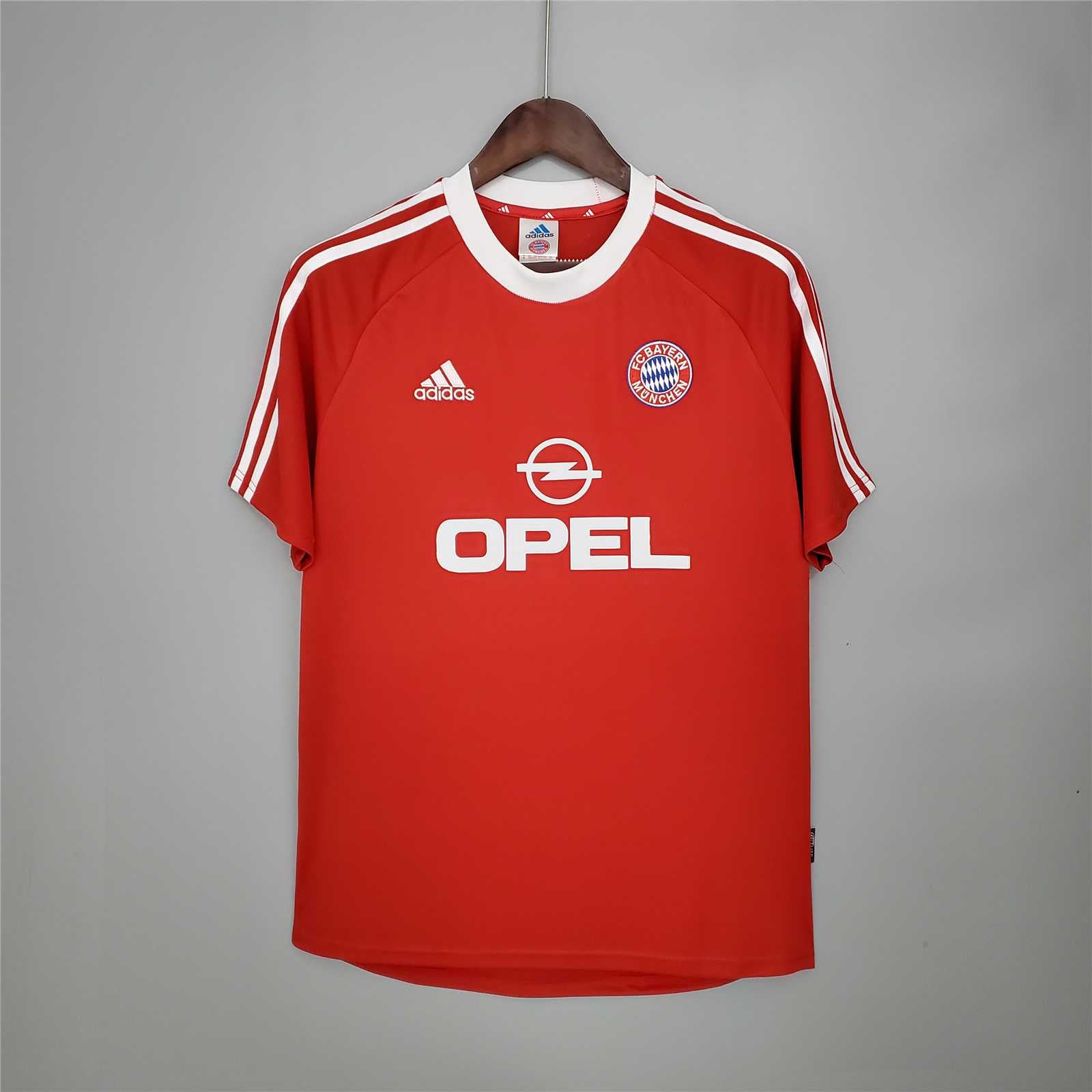 Bayern 2000/01 Home